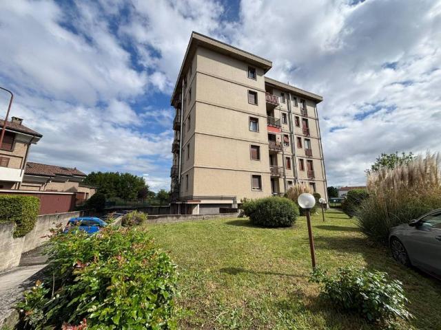 Appartamento in vendita a Giussano MB