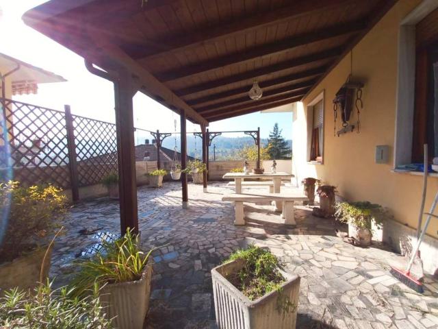 Appartamento in vendita a Godiasco Salice Terme PV