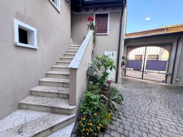 Appartamento in vendita a Goito MN