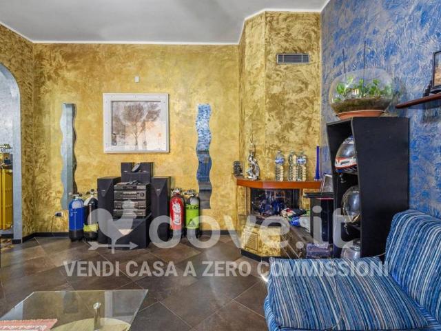 Appartamento in vendita a Golasecca VA
