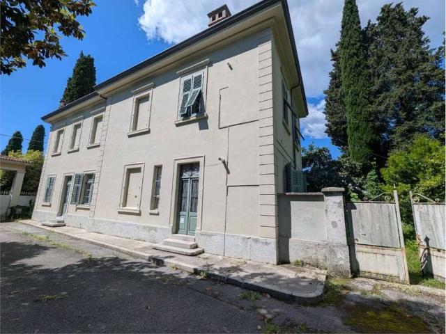 Appartamento in vendita a Gorizia GO