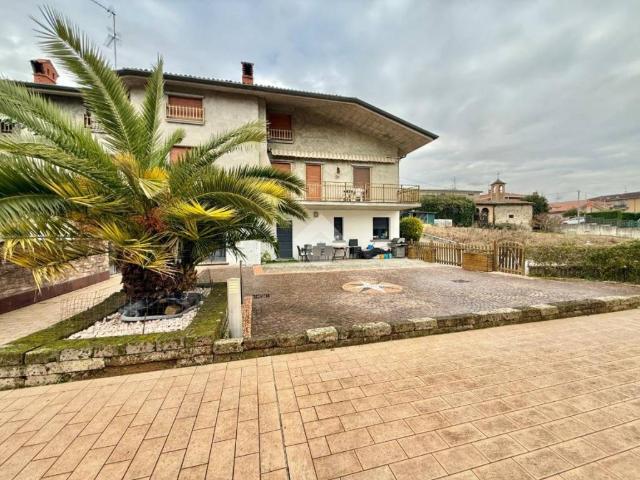 Appartamento in vendita a Gorlago BG