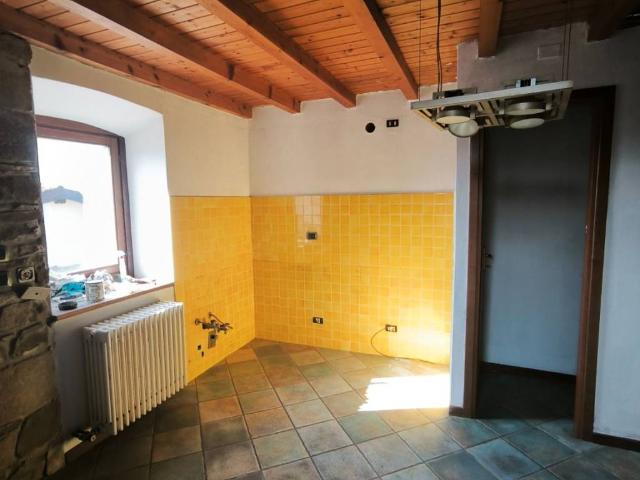 Appartamento in vendita a Gorlago BG
