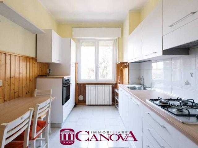 Appartamento in vendita a Grandate CO