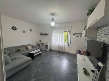 Appartamento in vendita a Grandate CO