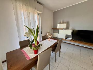 Appartamento in vendita a Grandate CO