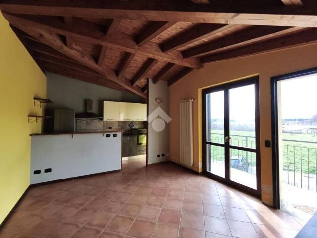 Appartamento in vendita a Grandate CO