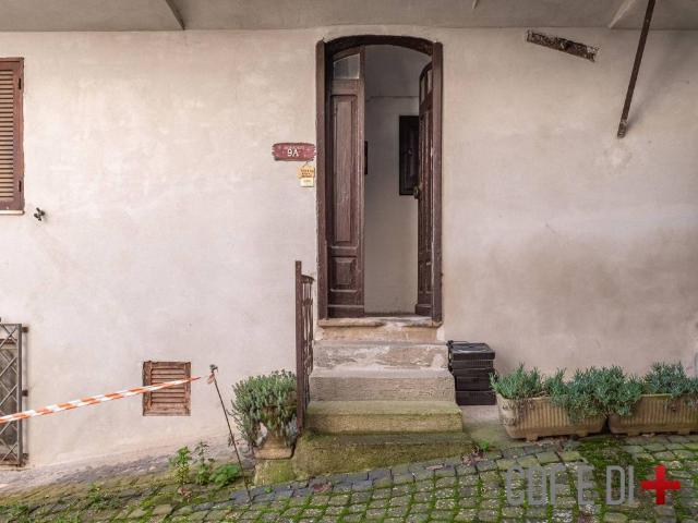 Appartamento in vendita a Gradoli VT