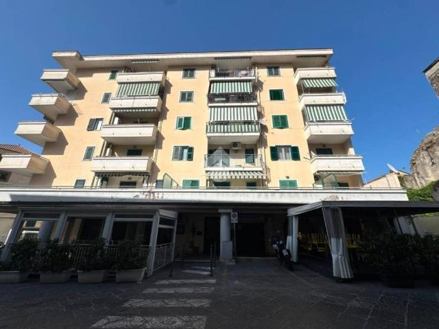 Appartamento in vendita a Gragnano NA
