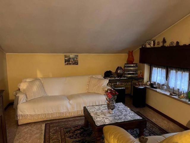 Appartamento in vendita a Gragnano Trebbiense PC