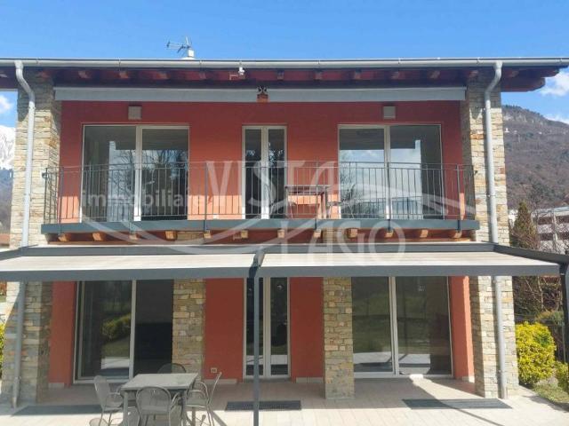 Appartamento in vendita a Gravedona ed Uniti CO