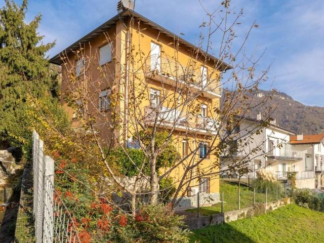 Appartamento in vendita a Gravedona ed Uniti CO