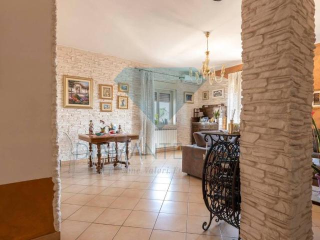 Appartamento in vendita a Gravina di Catania CT