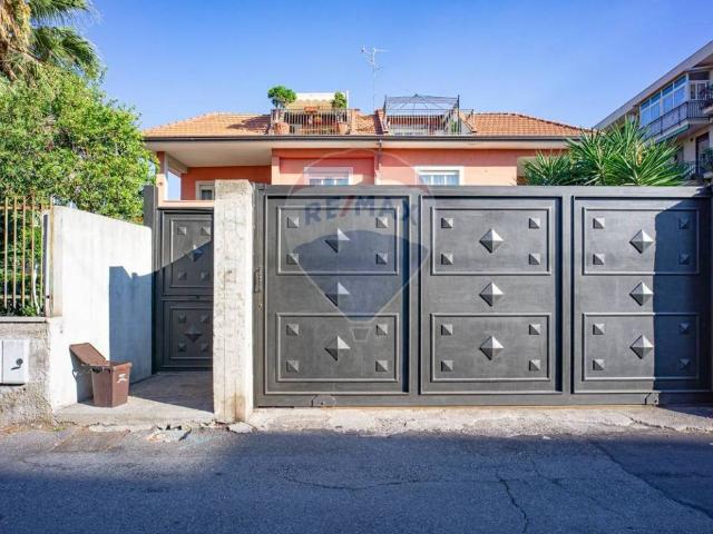 Appartamento in vendita a Gravina di Catania CT
