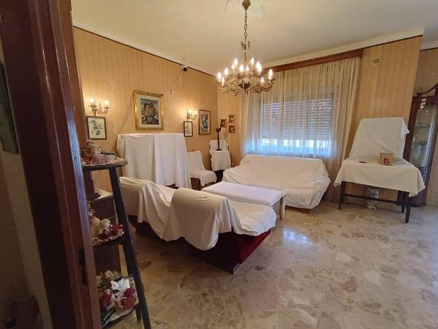 Appartamento in vendita a Gravina di Catania CT