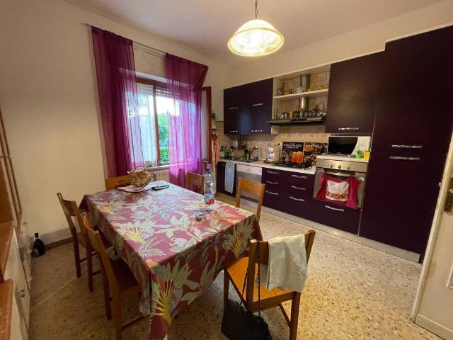 Appartamento in vendita a Greccio RI