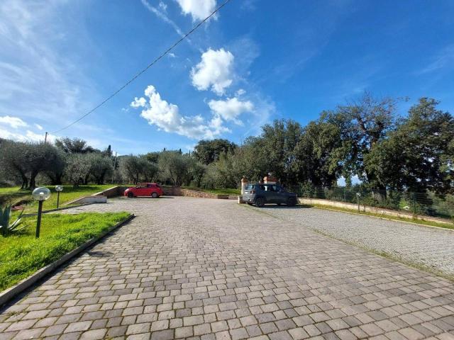 Appartamento in vendita a Greve In Chianti