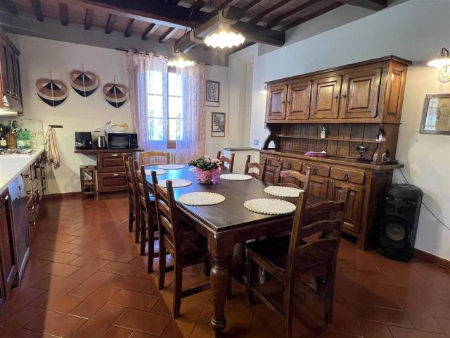 Appartamento in vendita a Greve in Chianti FI