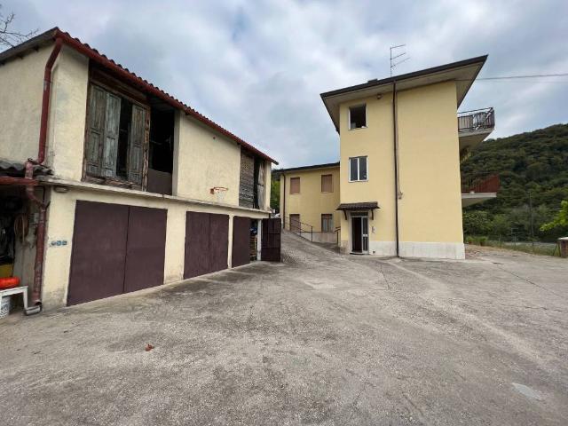 Appartamento in vendita a Grezzana VR