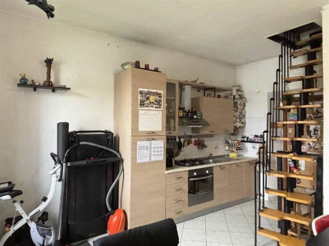 Appartamento in vendita a Grezzago MI
