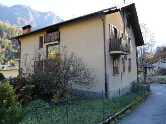 Appartamento in vendita a Gromo BG
