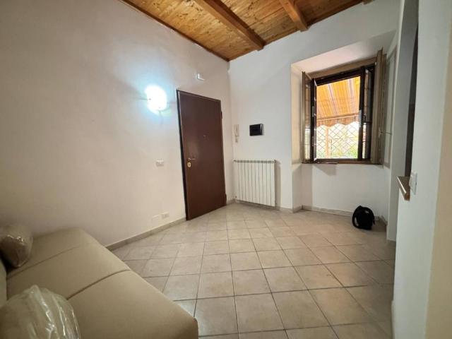 Appartamento in vendita a Grottaferrata RM