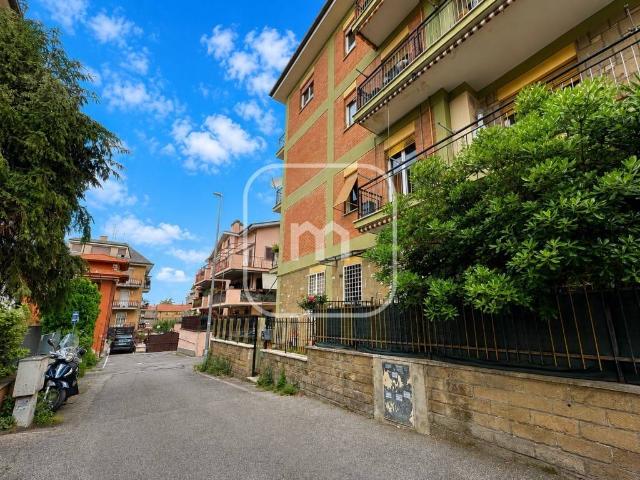 Appartamento in vendita a Grottaferrata RM