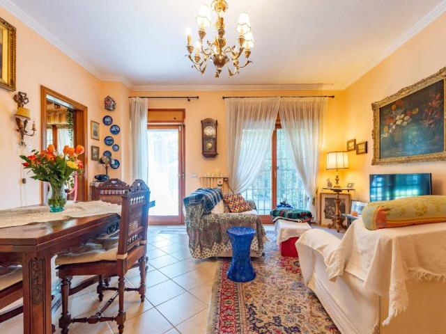 Appartamento in vendita a Grottaferrata RM