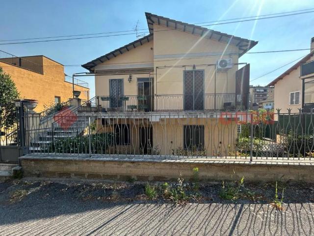 Appartamento in vendita a Grottaferrata RM
