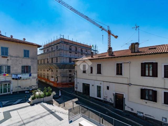 Appartamento in vendita a Grottaferrata RM