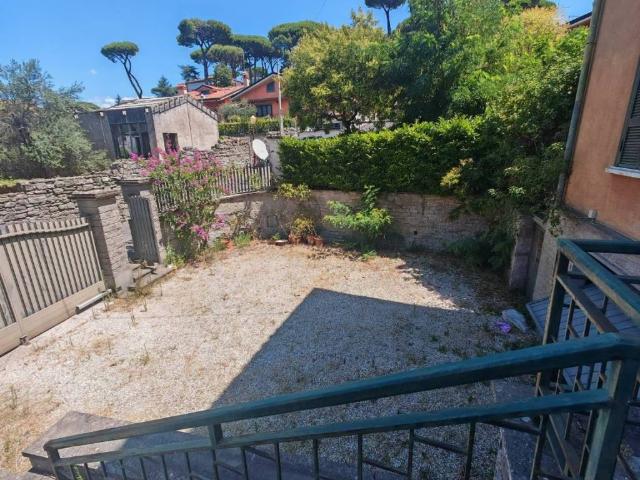 Appartamento in vendita a Grottaferrata RM