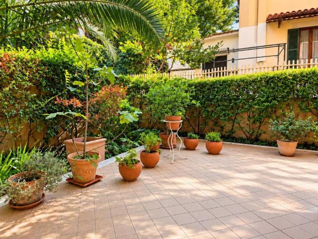 Appartamento in vendita a Grottaferrata RM