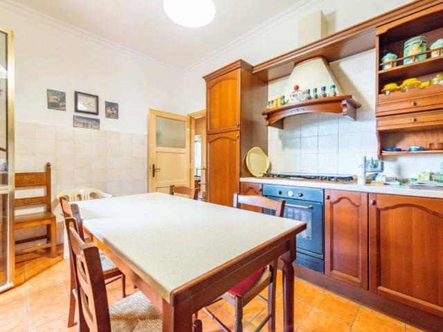 Appartamento in vendita a Grottaferrata RM