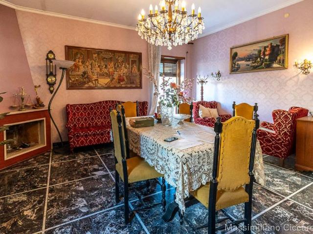 Appartamento in vendita a Grottaferrata RM