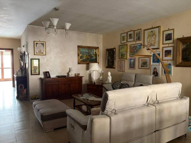 Appartamento in vendita a Grottaglie TA