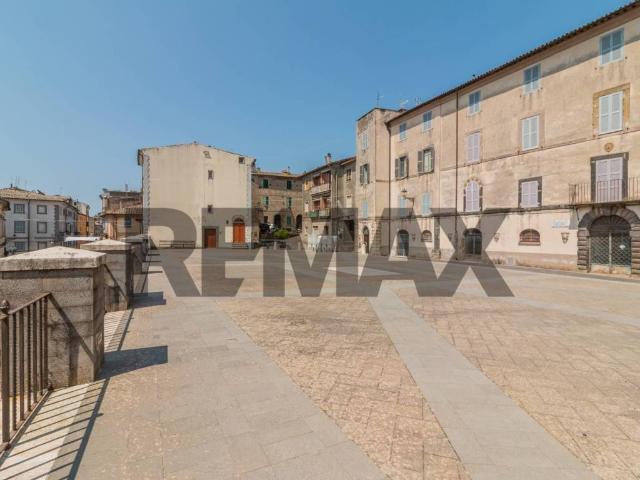 Appartamento in vendita a Grotte di Castro VT