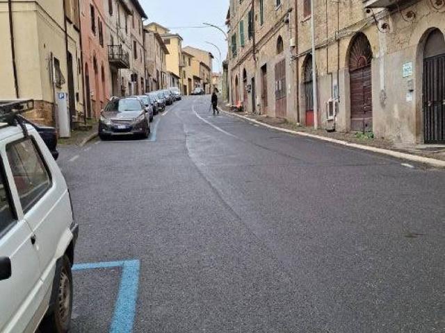 Appartamento in vendita a Grotte di Castro VT
