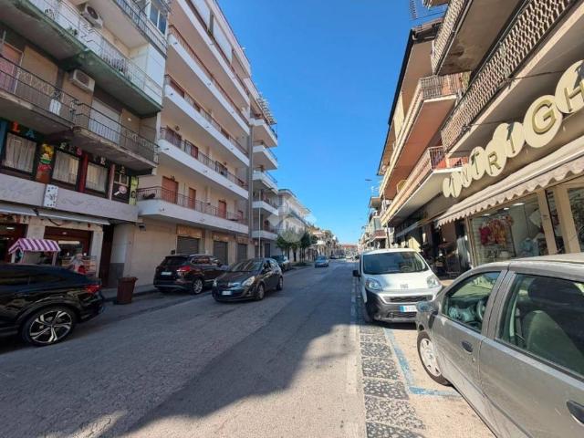 Appartamento in vendita a Grumo Nevano NA
