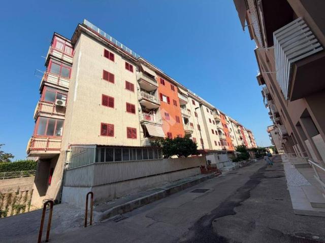 Appartamento in vendita a Grumo Nevano NA