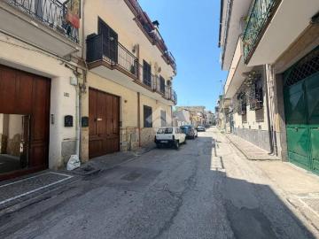 Appartamento in vendita a Grumo Nevano NA