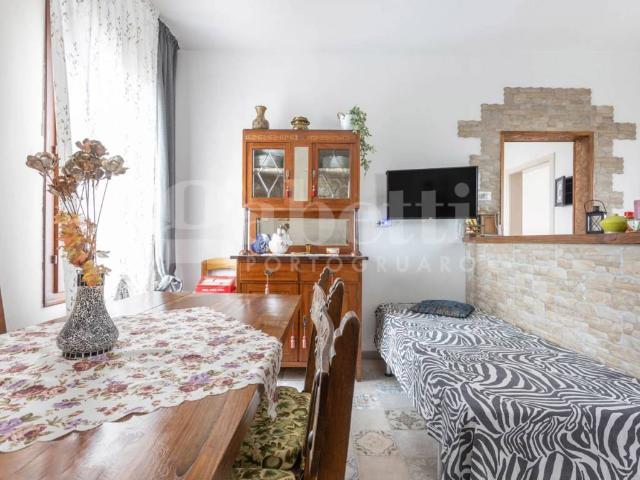 Appartamento in vendita a Gruaro VE