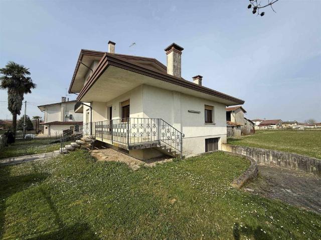 Appartamento in vendita a Gruaro VE