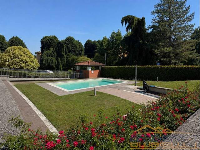 Appartamento in vendita a Imbersago LC