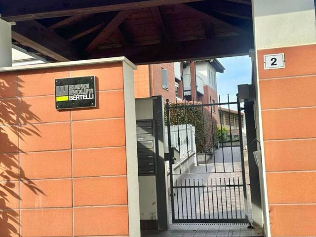 Appartamento in vendita a Imbersago LC