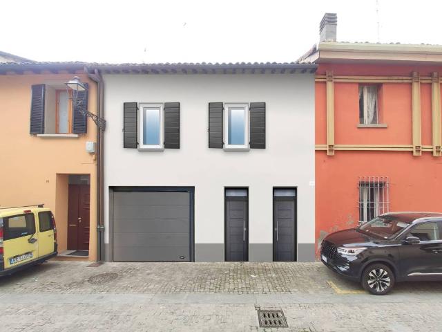 Casa indipendente in vendita a Imola BO