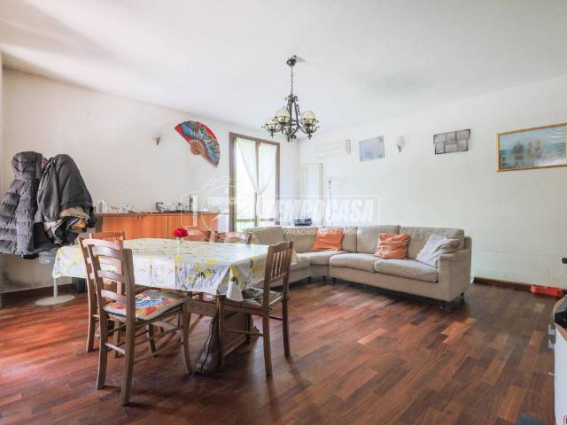 Casa indipendente in vendita a Imola BO