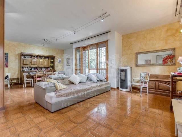 Appartamento in vendita a Imola via Giacomo Puccini