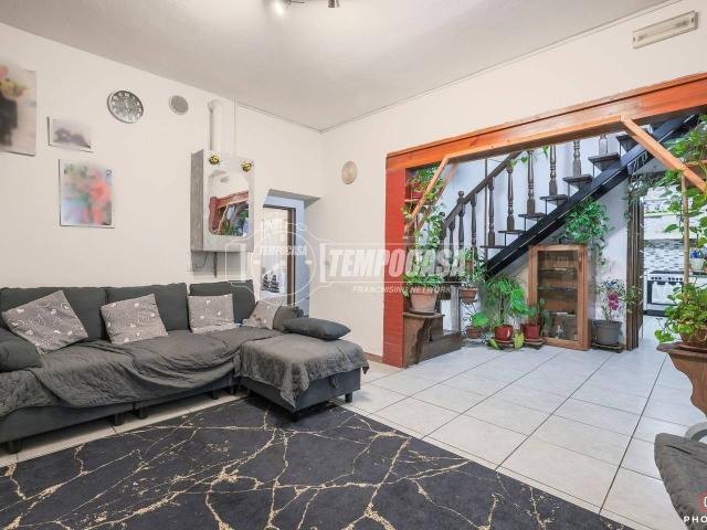 Casa indipendente in vendita a Imola