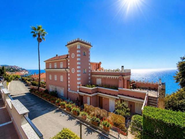 Appartamento in vendita a Imperia IM