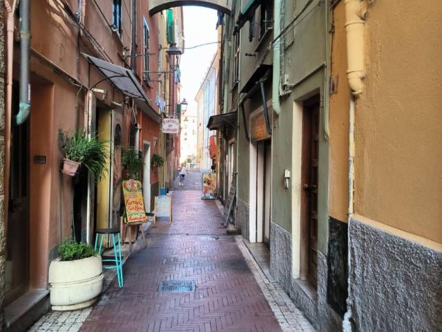Appartamento in vendita a Imperia IM